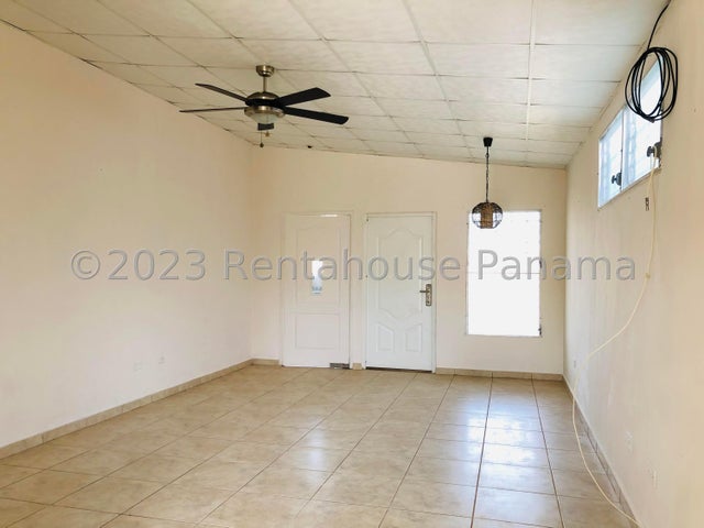 Spectacular single family home